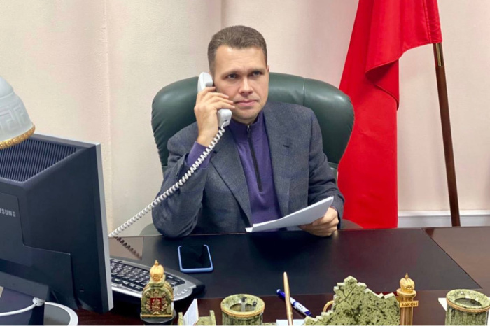 Депутат Чаплин поддержал законопроект Минюста, устанавливающий порядок удостоверения документов без участия нотариусов