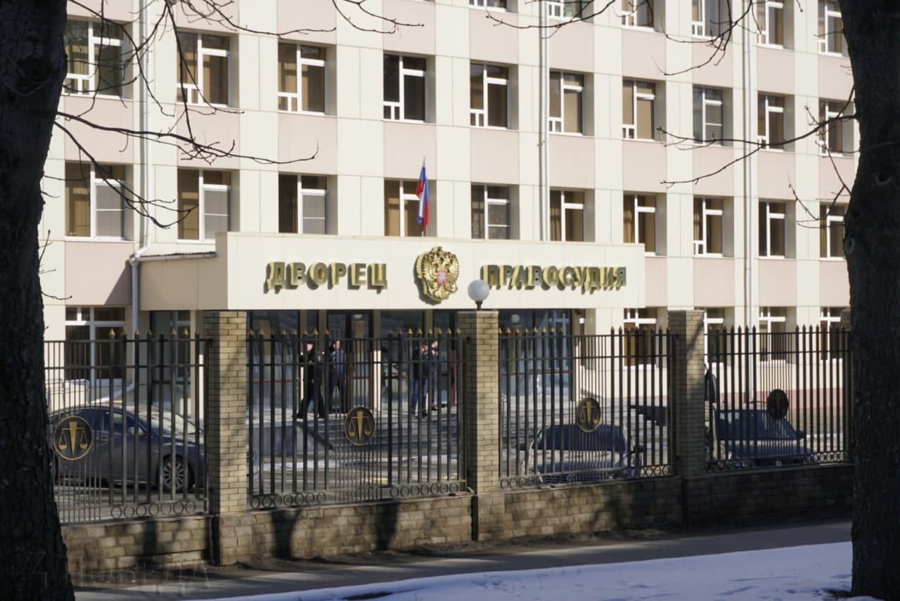 В Ставрополе будут судить мужчину, который обещал за вознаграждение устроить на работу к нотариусу