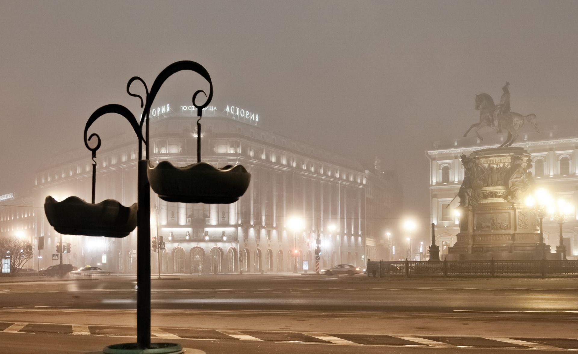 Лженаследник завладел чужой квартирой в центре Санкт-Петербурга за 9 млн руб.