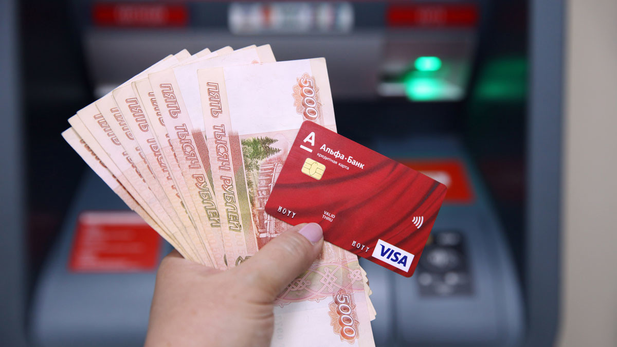 Как кемеровчанин оказался должен Альфа-Банку 1 млн рублей из-за забытой СИМ-карты?