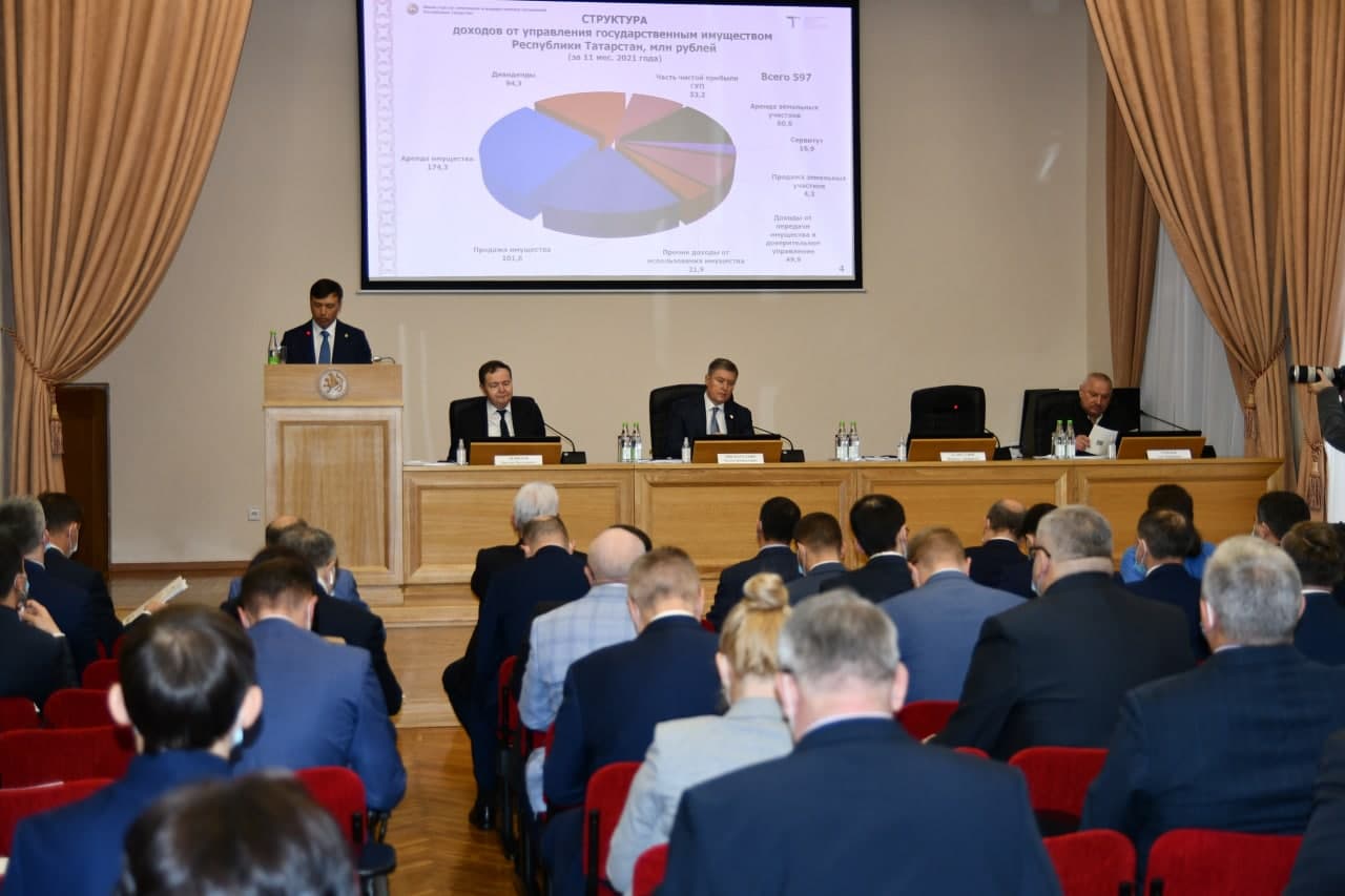 Министр Минземимущества Татарстана заявил о необходимости наделить нотариусов дополнительными обязанностями