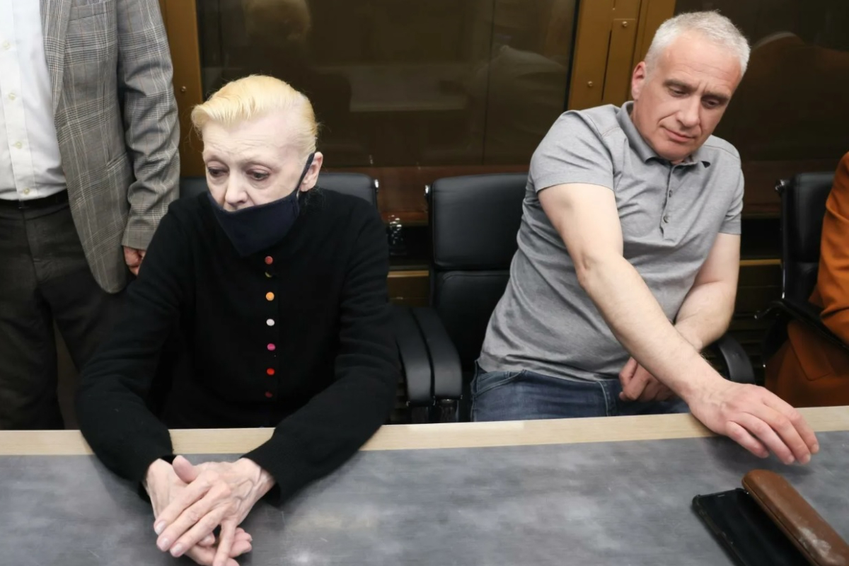 Фигуранты по делу Баталова просят перенести апелляцию в Санкт-Петербург. Адвокат экс-нотариуса Бублия поддержал ходатайство